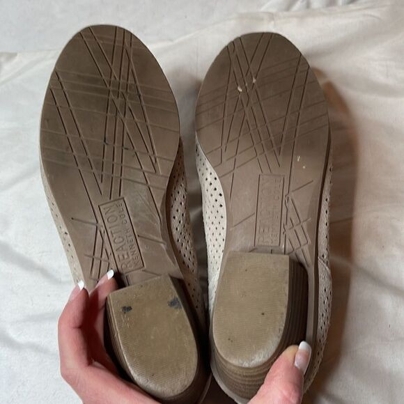 Kenneth Cole Reaction Side Walk Leather Booties. Size 9.5. - Picture 7 of 9